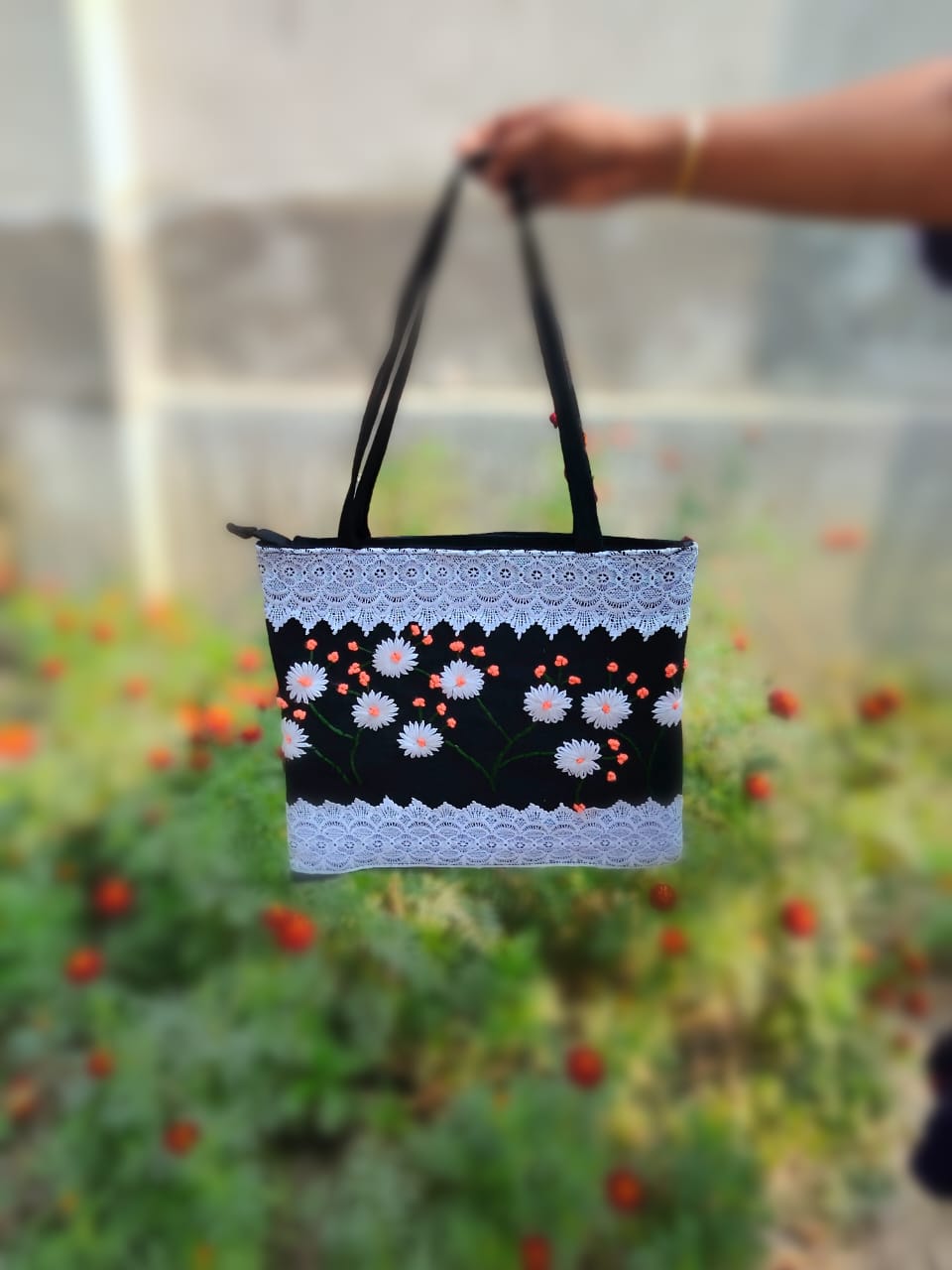 কলেজ ফ্যাশন ২: কলেজের দিনগুলো একটু রঙিন হোক সুতোর কারুকাজে । Ladies Jute College Bag - Image 2