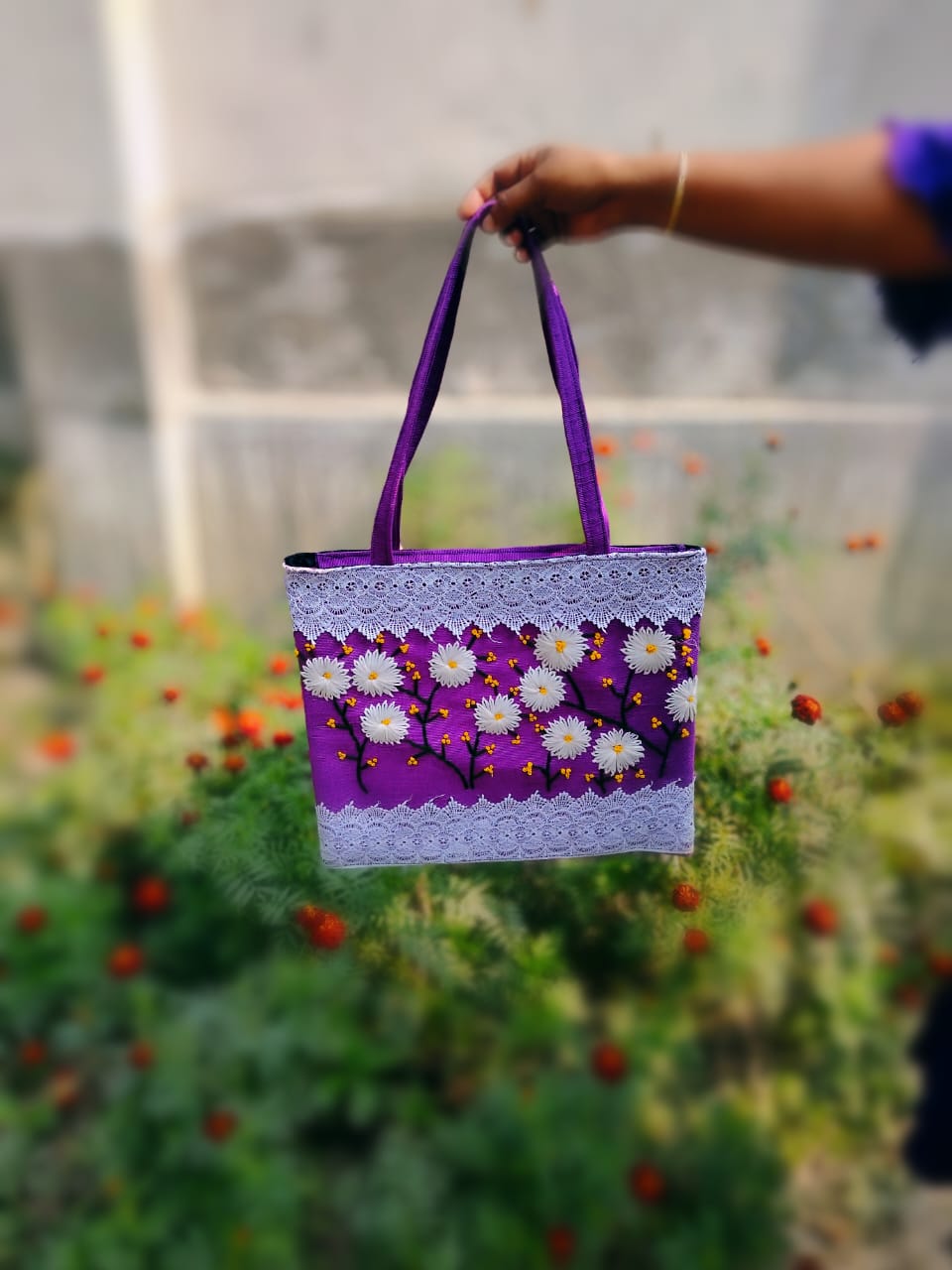 কলেজ ফ্যাশন ২: কলেজের দিনগুলো একটু রঙিন হোক সুতোর কারুকাজে । Ladies Jute College Bag - Image 3