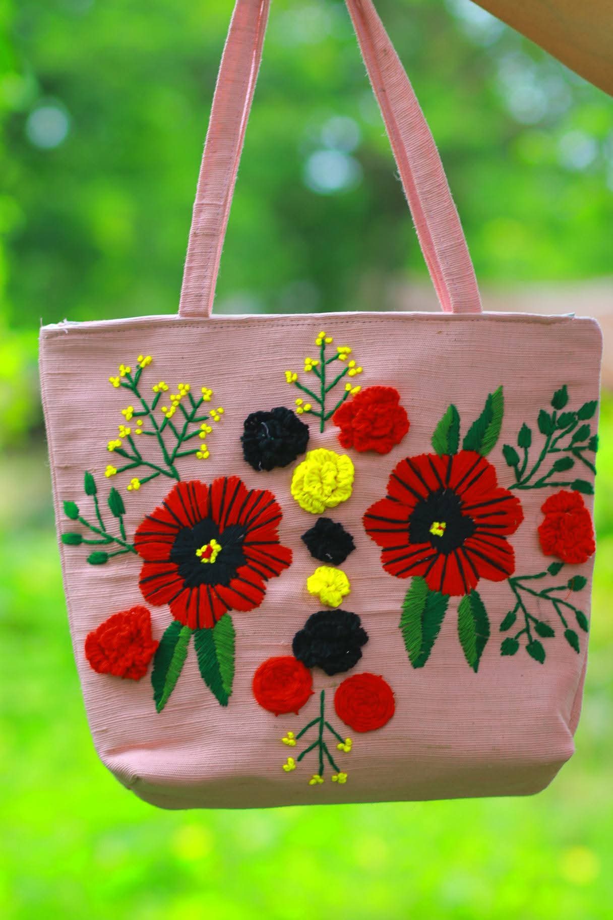 কলেজ ফ্যাশন: হ্যান্ড এমব্রয়ডারি জুট কলেজ ব্যাগ । Ladies Hand Embroidered Jute Tote Bag - Image 5